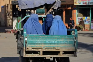 Taliban women without male relative