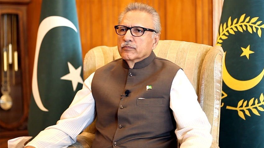 President Alvi denies signing Official Secrets and Army Act amendment bills