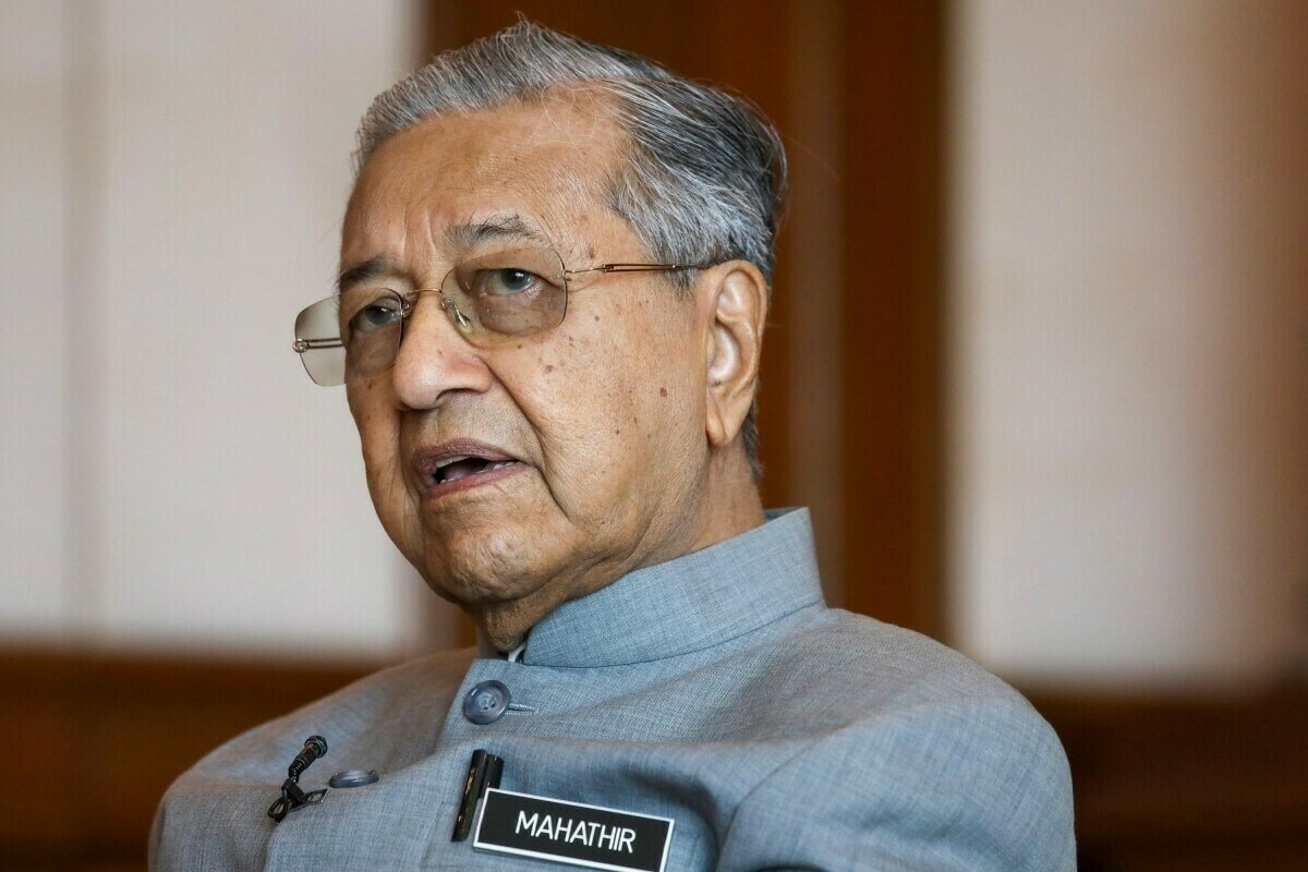 Malaysia's Mahathir defeated in polls first time in 53 years