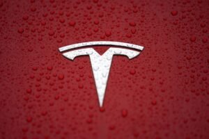 Tesla launches new models S, X at cheaper price in US