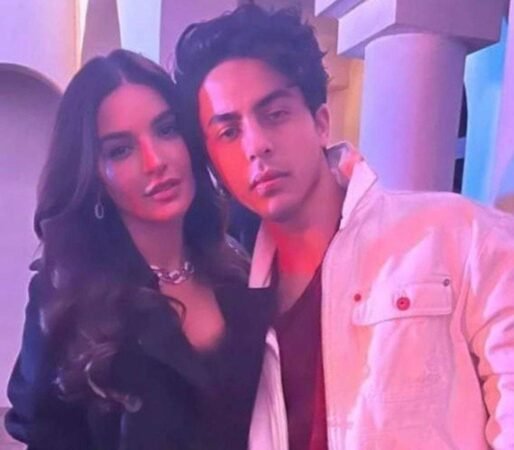 'We are not dating', Sadia Khan clarifies rumours about Aryan Khan