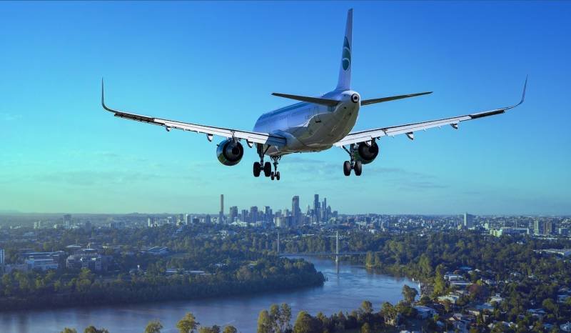 Indian surgeon revives 'medically dead' passenger mid-air