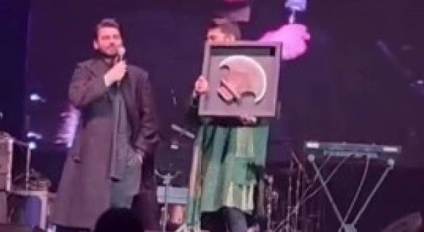 Fawad Khan’s Gandasa