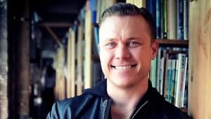 Bob Lee stabbed to death