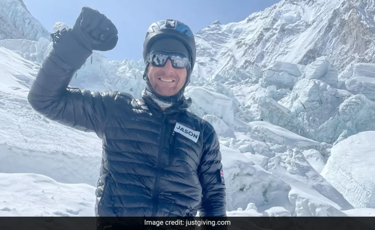Australian man died just after reaching the summit of Mount Everest