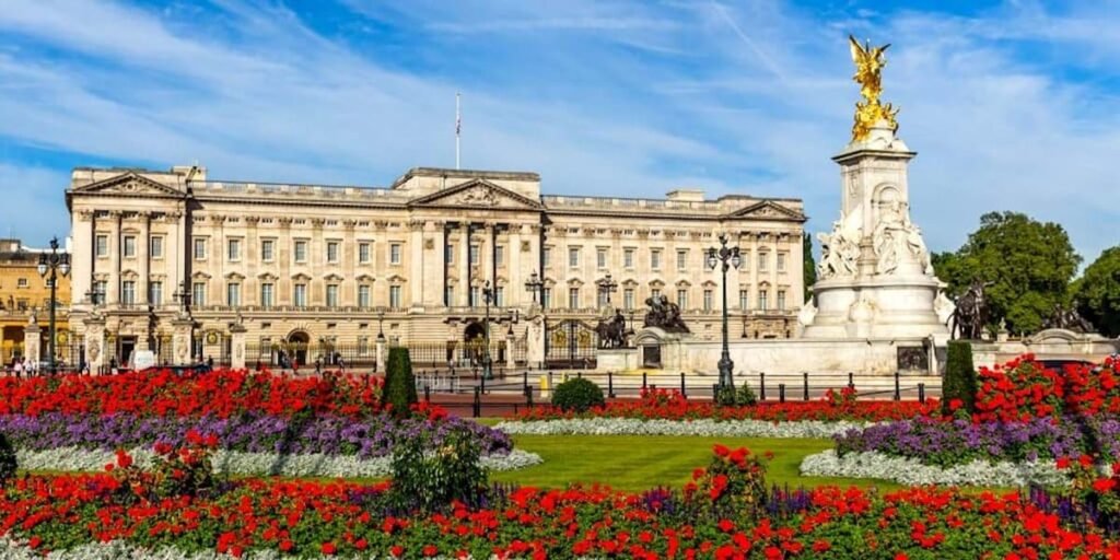 5 interesting facts about Buckingham Palace