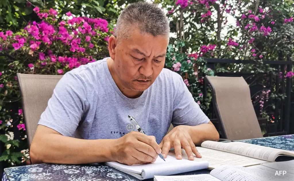 56-Year-Old Millionaire fails China's toughest exam for 27th time