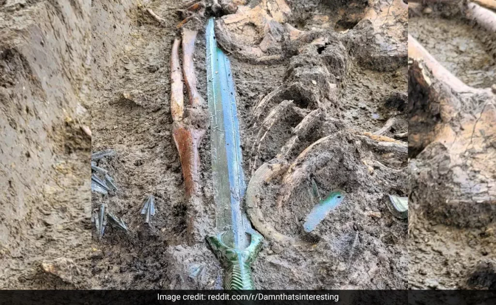 Archaeologists discover 3,000-year-old sword in Germany