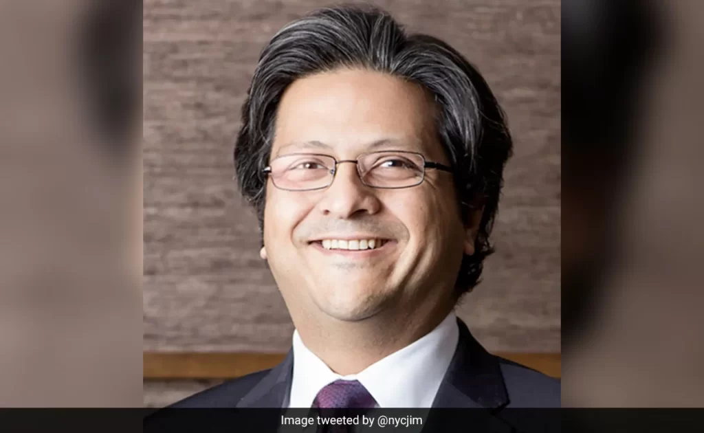 Who is Shahzada Dawood? A renowned Pakistani businessman and his son are among five persons aboard a submersible that has gone missing