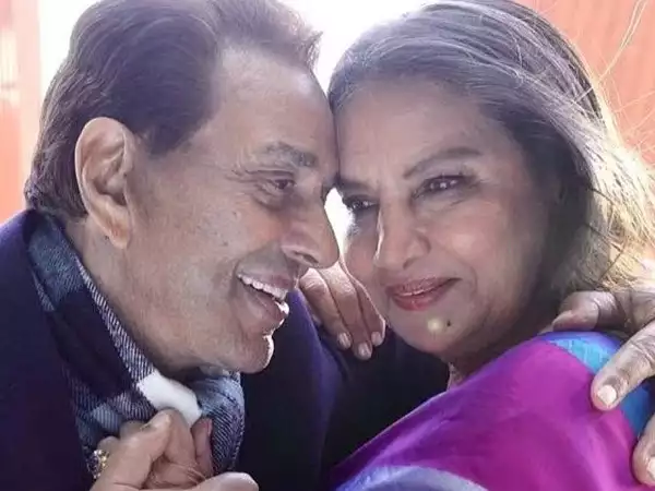 Shabana Azmi reveals how Javed Akhtar reacted to her kiss with Dharmendra