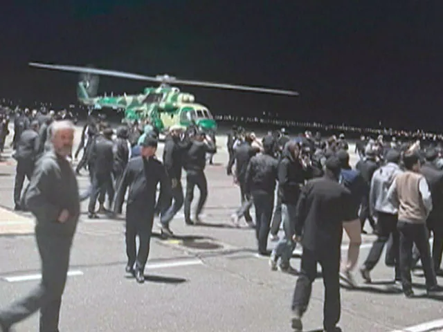 Russia airport closed after mob searches for Jews on Israel flight. Amid the ongoing conflict between Israel and Hamas, an unsettling episode unfolded at an airport in Russia's Dagestan, marked by unrest and tensions on Sunday.