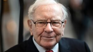 Warren Buffett to donate "99%" wealth after death: Letter