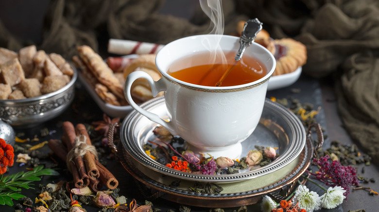 Pakistanis drank tea worth over $336 million in six months