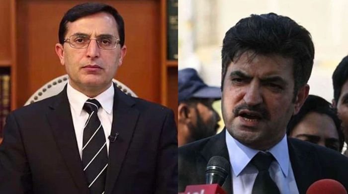 PTI leaders 'take oath on Quran to end infighting'