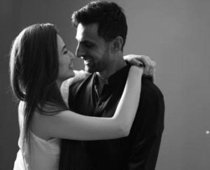 Shoaib Malik and Sana Javed share romantic Eid photos