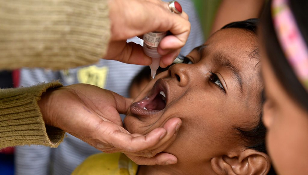 Why is Poliovirus spreading rapidly in Pakistan?