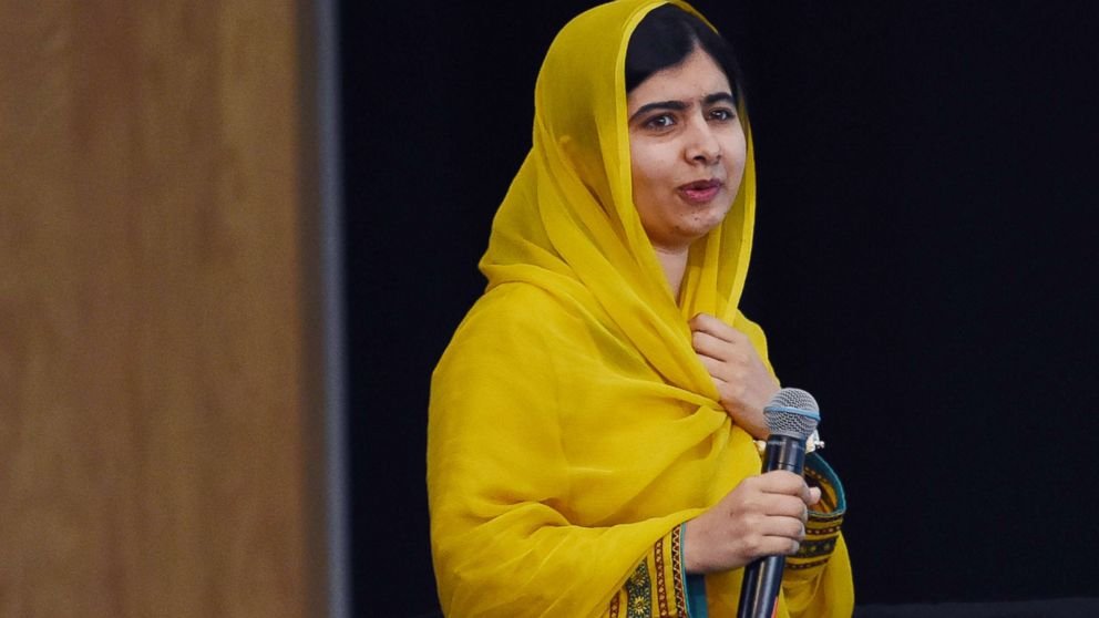 Malala announces scholarship for Palestinian students at Oxford University