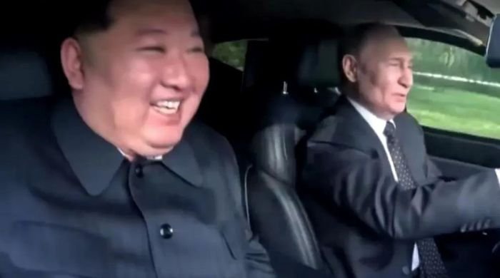 Watch: Putin takes Kim Jong Un on drive in Limousine, Later gifts him car