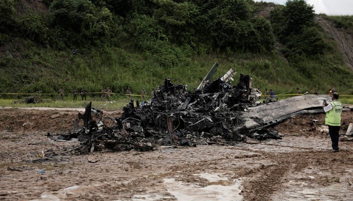 At least 18 killed in horrific plane crash in Nepal