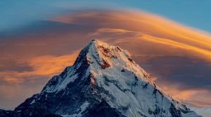 Why Mount Everest 'is taller than it should be'