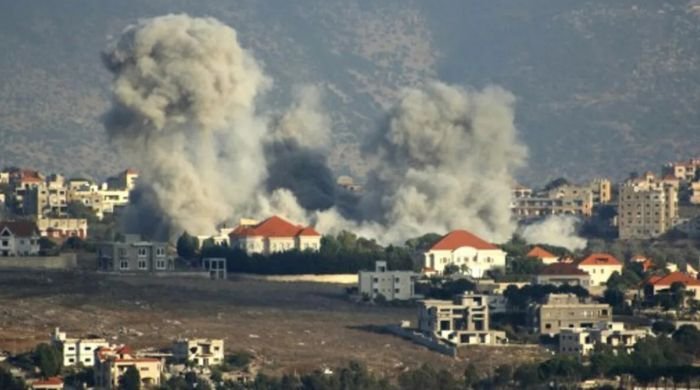 Israel tank hits UN 'Blue Helmet' base in Lebanon: 10 Points