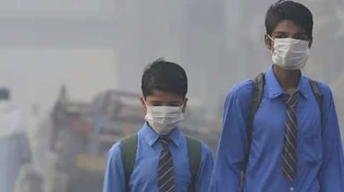 Lahore schools to get three-day weekend amid toxic smog