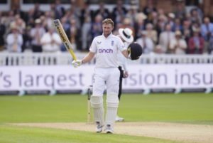 Joe Root hits double century in first Test against Pakistan