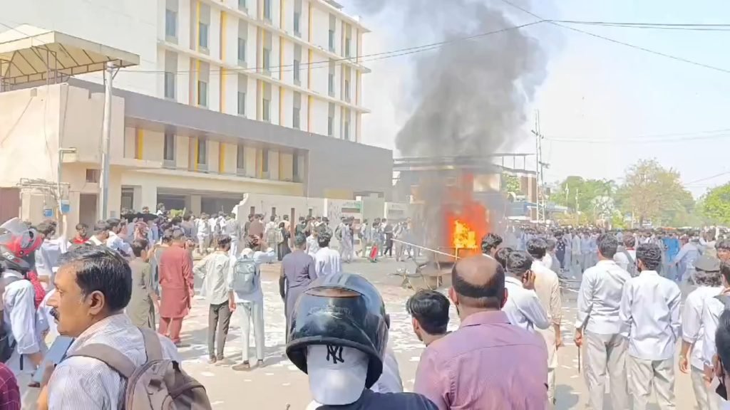 Violent protests erupt at Lahore's Punjab Group of Colleges over girl's rape
