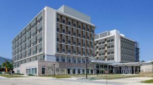 US warns its citizens travelling to northwestern Pakistan amid political unrest