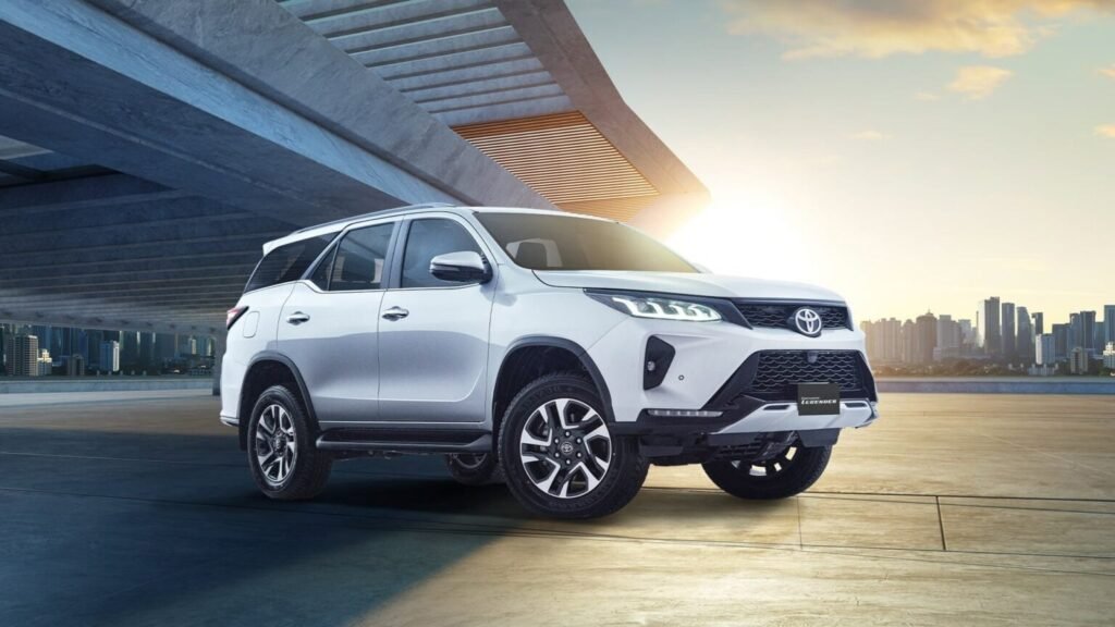 Toyota Fortuner V installment plan 2025