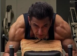 Salman Khan reacts to death threats with pics from gym