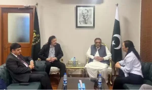 China’s HYF considers setting up laptop and tablet plant in Pakistan