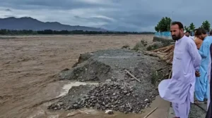 Multan at high risk of flood as Chenab river nears danger level