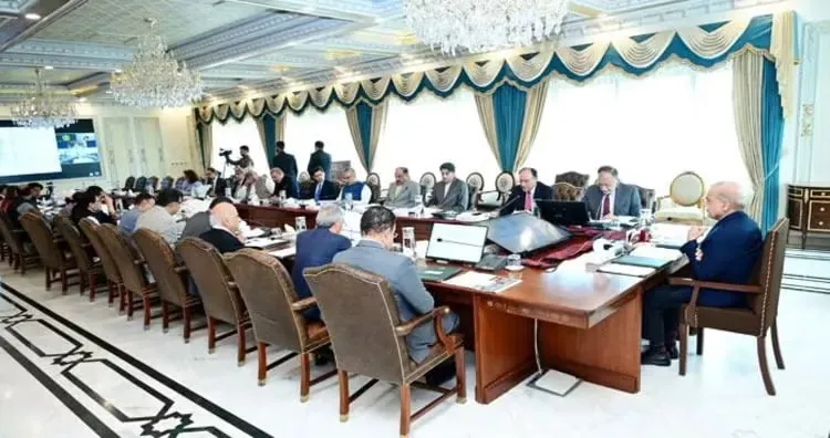 Federal cabinet meeting on 27th Amendment postponed as PPP rejects key proposals
