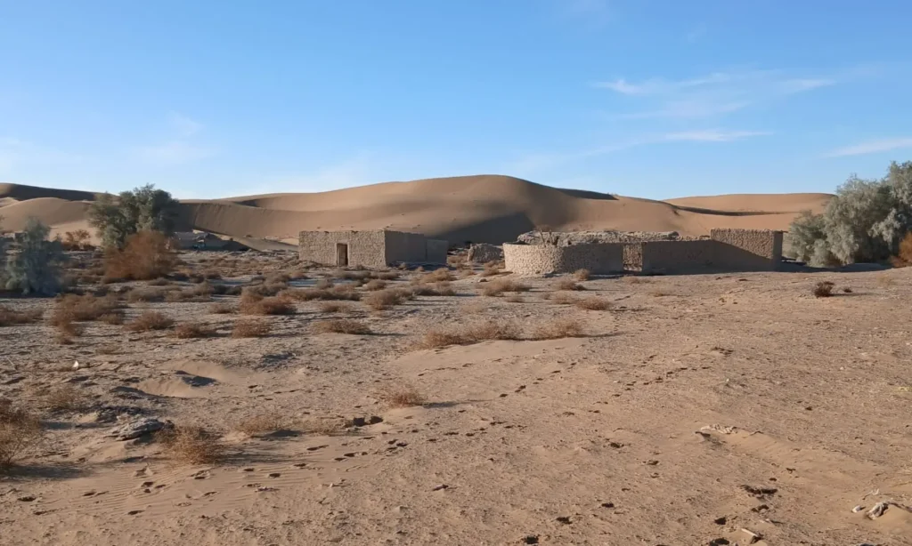 Rare Snowfall in Nushki Desert and Unusual Winter Weather Hits Multiple Regions in Pakistan