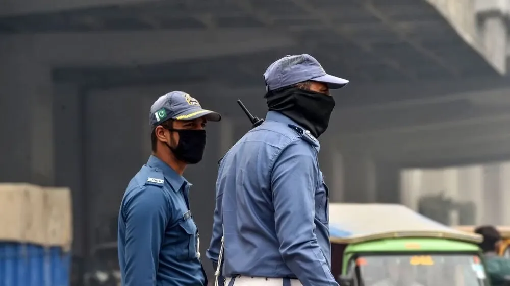 Punjab Govt Approves New Navy Blue Uniform for Lahore Traffic Police