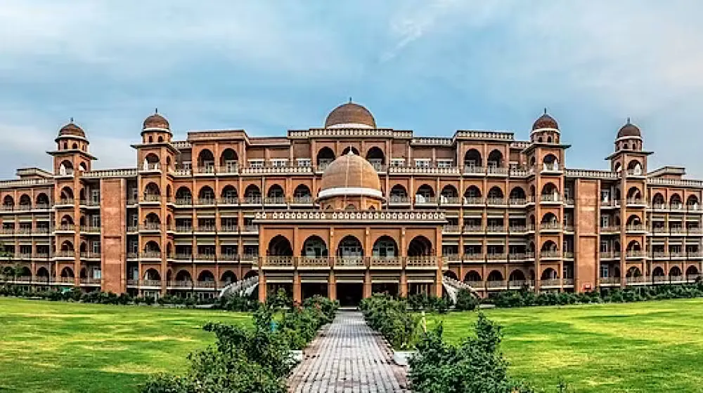 University of Peshawar Salaries Delayed: BPS-17 Staff and Pensioners Still Await Payments