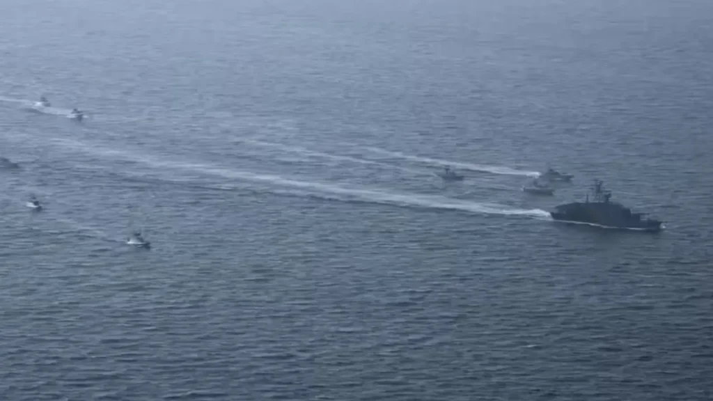 IRGC Offers Strait of Hormuz Access to Nations Cutting Ties With Israel, US