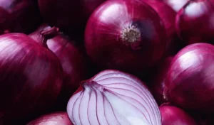Onions: The Humble Kitchen Staple That Boosts Immunity, Hair Growth & Skin Health