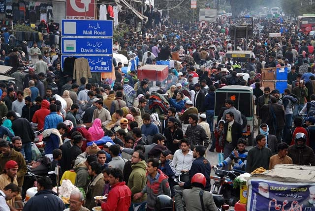 Pakistan Population Projected to Reach 400 Million by 2050