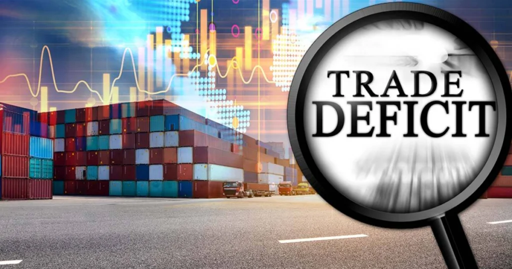 Pakistan Trade Deficit Widens 20% in Ten Months Amid Import Surge