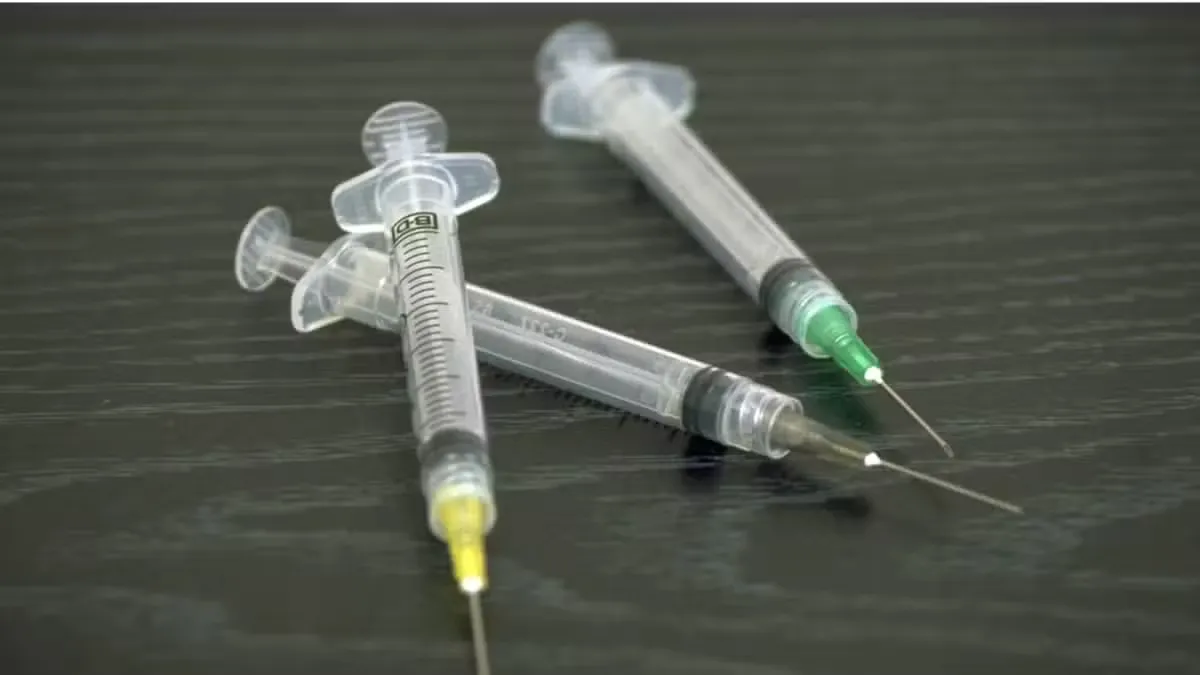 Pakistan Paediatric Association Urges DRAP to Exempt 10cc Syringes From Ban
