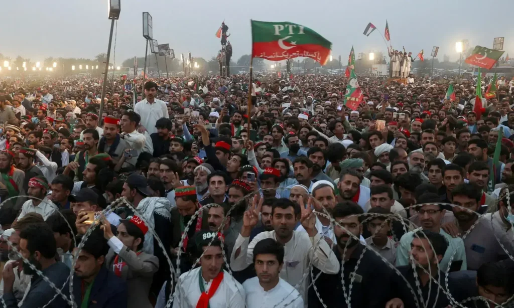 PTI Postpones Islamabad Long March From Sept 27 to Oct 4