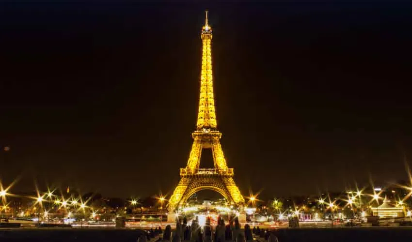 Eiffel Tower Closed to Visitors after Female Staff Strike over Hindus Visit