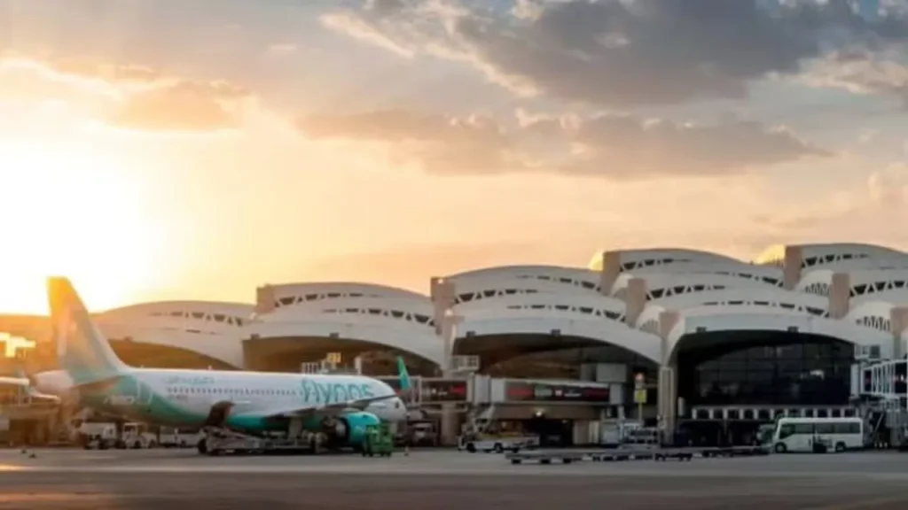Riyadh Airport Closure Extended Until October 17