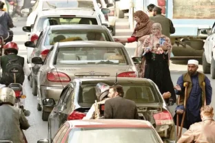 Islamabad Police Arrest 588 Professional Beggars in Citywide Crackdown