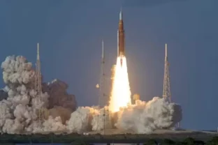 NASA’s Artemis II Launches From Florida