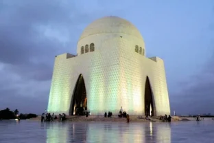 Senate Committee Flags Security, Cleanliness Lapses at Quaid-e-Azam Mausoleum Karachi