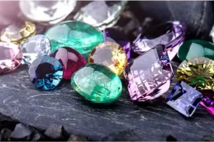 KP Government Pledges Gems Trade Reforms to Boost Pakistan’s Exports