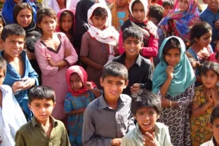 UNDP Report Finds 38.3% of Pakistanis Living in Multidimensional Poverty